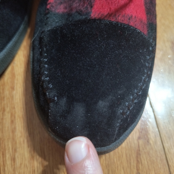 Madden Girl plaid tribal mocassin boots, women's size 8, red, black, gray, tan - Picture 7 of 12